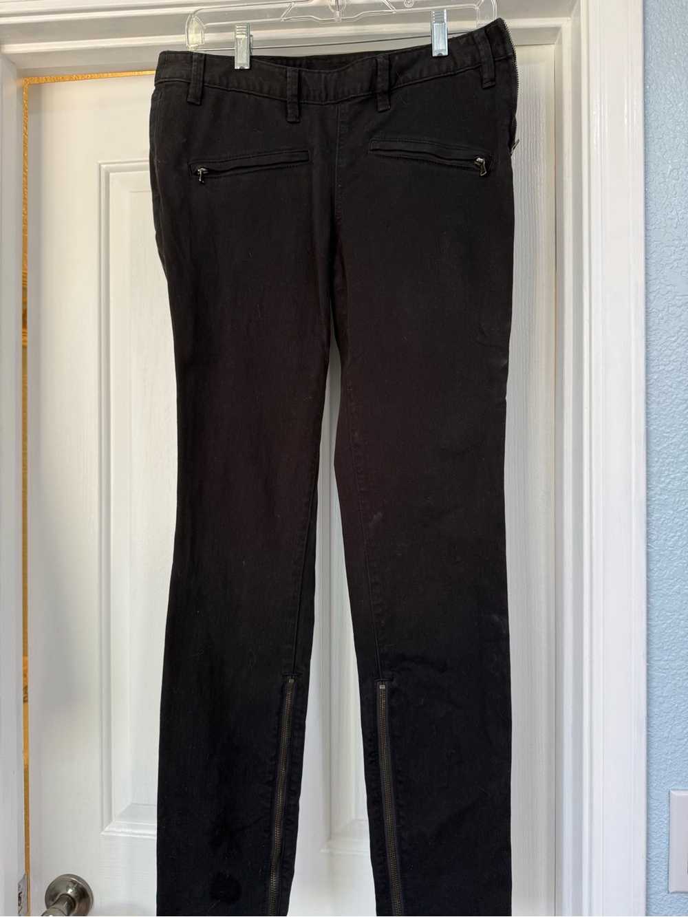 Tory Burch Black Skinny Pants with Ankle Zips